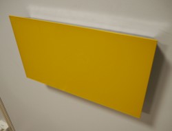 Oppbevaringsboks for tilbehør til whiteboard, Lintex Mood Box, front i gult glass, 41x22cm, vegghengt, pent brukt