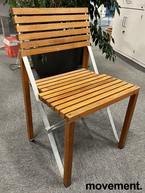 Solgt!Lekker hagestol i teak / stål fra - 1 / 2