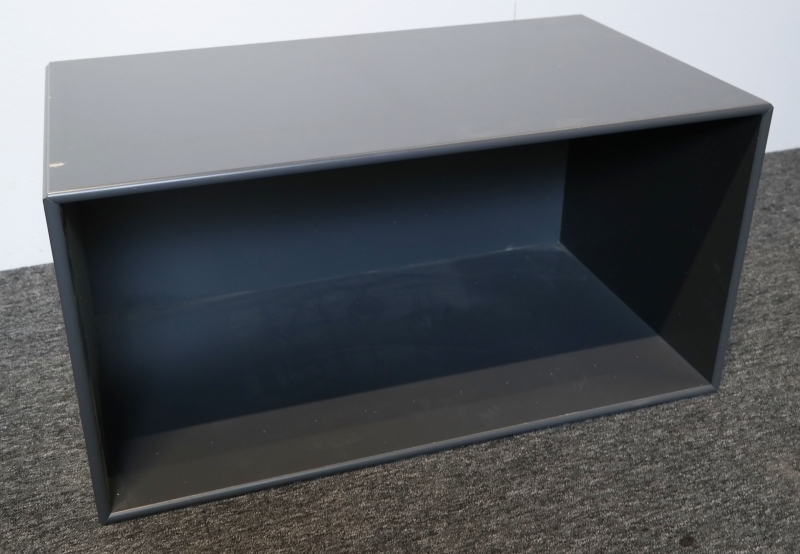 Vegghengt Montana-reol / veggskap i