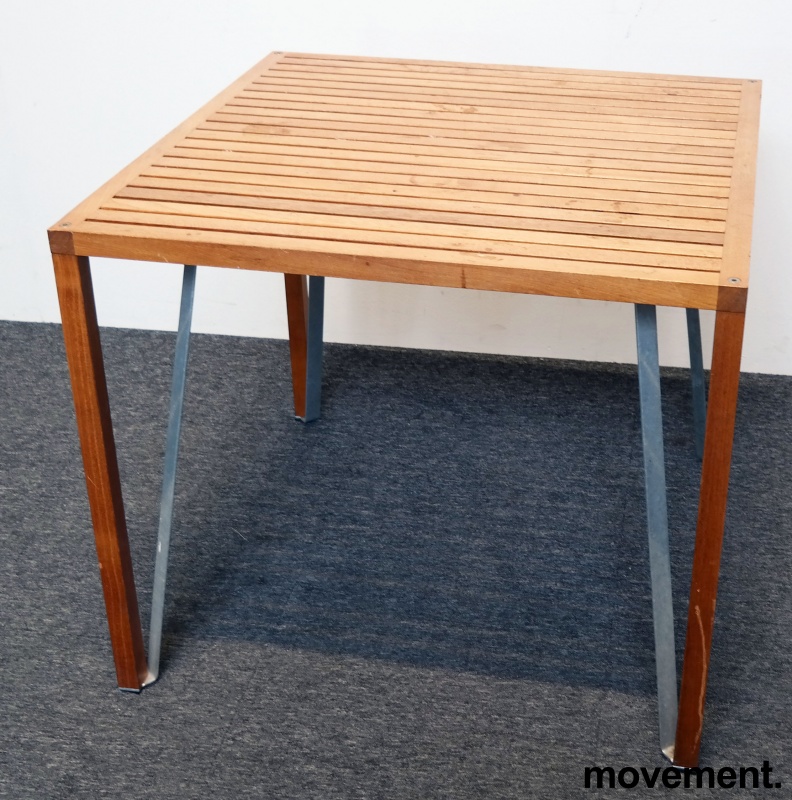 Solgt!Lekkert loungebord / hagebord i - 1 / 4