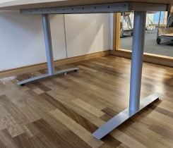 Kompakt møtebord i bøk finer / grått  fra Svenheim, 180x100cm, passer 4-6 personer, pent brukt