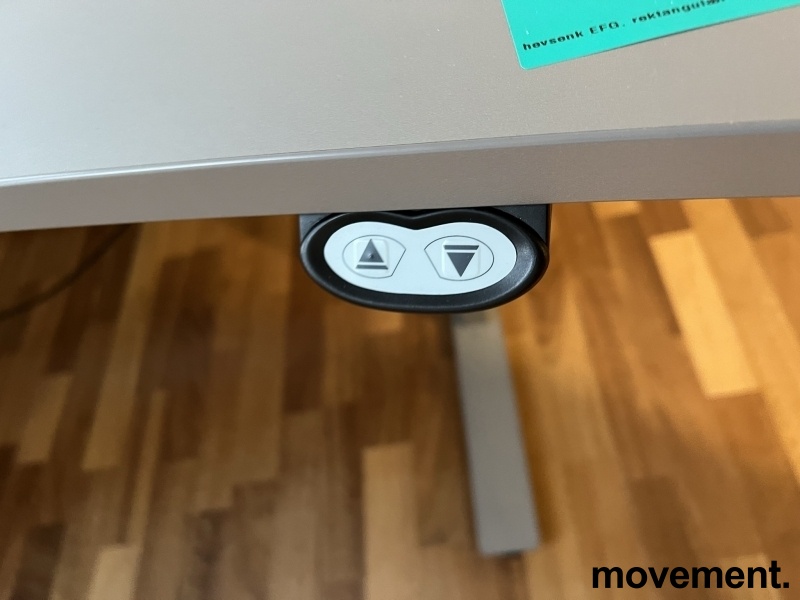 Solgt!Elektrisk hevsenk skrivebord i - 3 / 3
