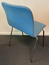 Konferansestol fra Offecct, modell Cornflake i blåmelert ullstoff / krom ben, pent brukt