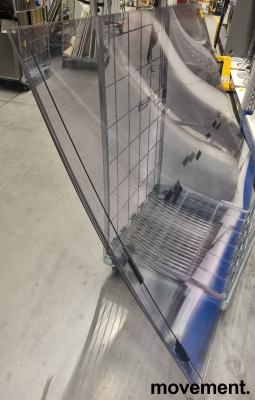 Plater i 5mm plexiglass, klar med