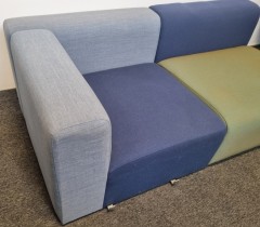 HAY Design-sofa, to moduler i flerfarge, modell Mags 184cm bredde, pent brukt