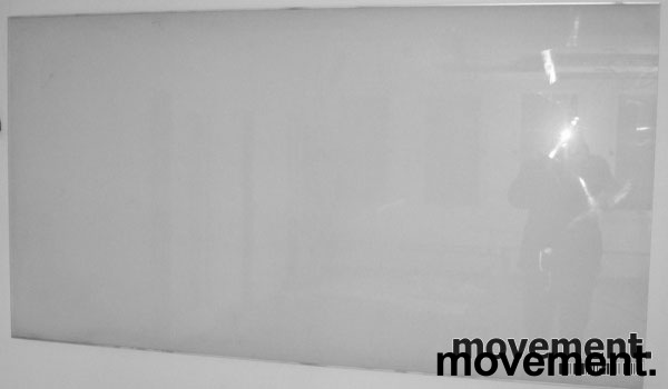Solgt!Whiteboard, vegghengt i hvitfrostet