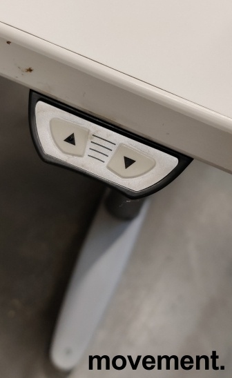 Solgt!Kinnarps T-serie elektrisk hevsenk - 2 / 5