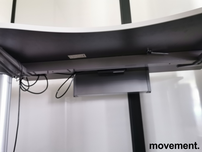 Solgt!Skrivebord med elektrisk hevsenk - 3 / 3
