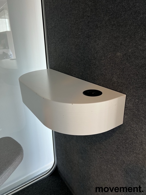 Solgt!Lydisolert telefonkiosk i glass / - 3 / 5