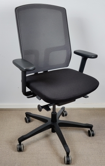 EFG One Sync kontorstol i sort