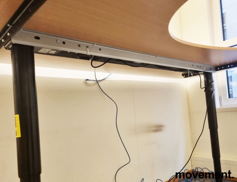 Solgt!Elektrisk hevsenk understell fra - 2 / 3