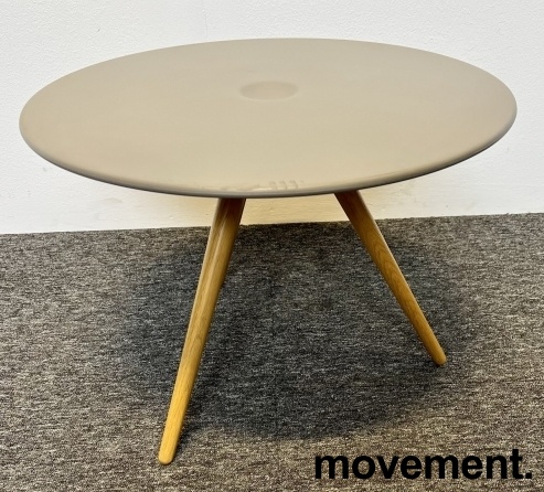 Solgt!Rundt loungebord fra ForaForm, - 1 / 2