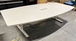 Møtebord i hvitt, 240x120cm, 8-10 personer, pent brukt