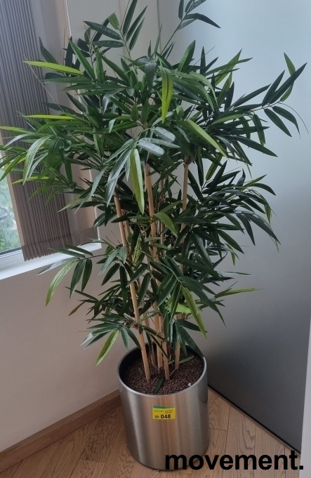 Solgt!Kunstig plante / palme i rund potte - 12 / 12