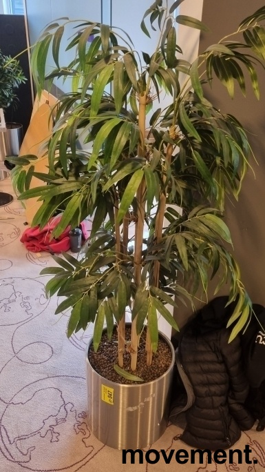 Solgt!Kunstig plante / palme i rund potte - 9 / 12