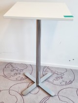 Barbord / ståbord i hvitt / krom 60x60cm, høyde 109cm, pent brukt