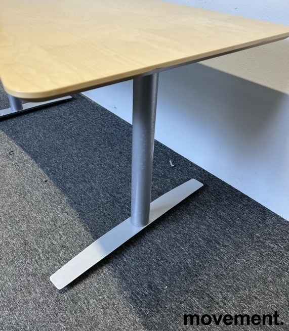 Solgt!Skrivebord med elektrisk hevsenk i - 2 / 3