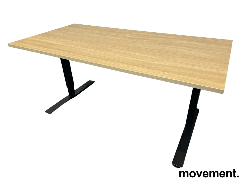 Solgt!Skrivebord i eik laminat / sort fra - 1 / 3