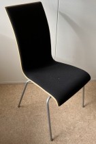Konferansestol / stablestol fra RBM, modell Bella, i bjerkefiner / sort stoff / krom, RBM Bella, pent brukt
