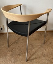 Konferansestol / loungestol fra Paustian, sort skinn/bøk, modell Asap, design: Foersom & Hiort-Lorentzen, pent brukt