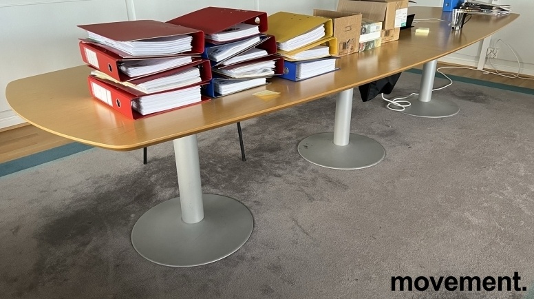 Solgt!Møtebord / konferansebord i bjerk / - 1 / 4