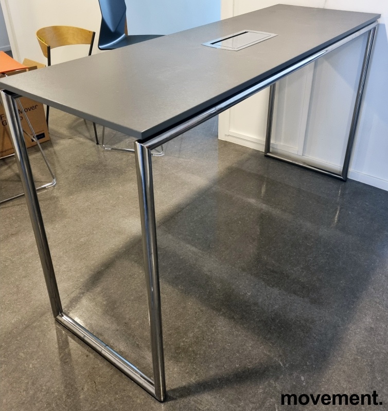 Solgt!Ståbord / barbord fra FourDesign i - 3 / 4