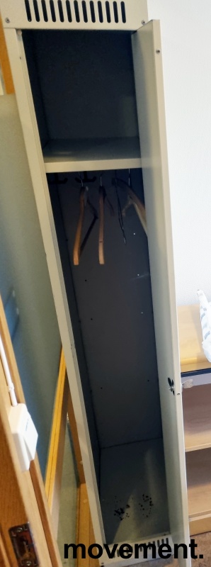 Solgt!Retro stål garderobeskap i stål med - 2 / 2