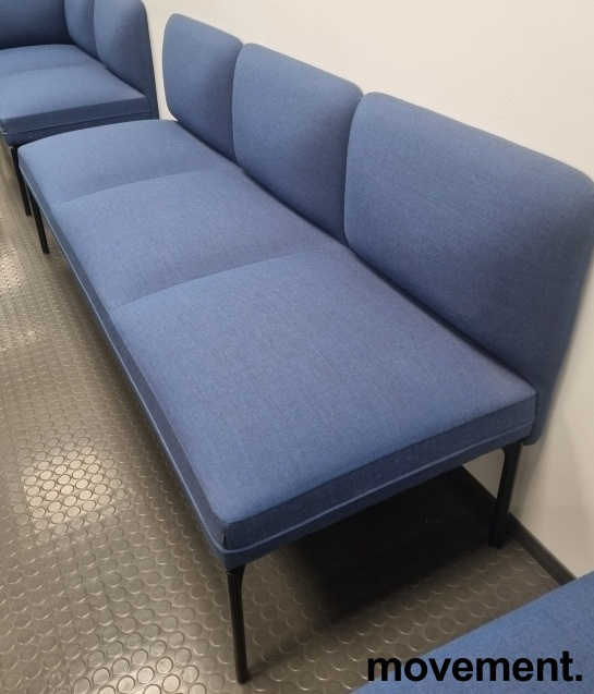 Solgt!3-seter sofa / lounge i blått stoff - 2 / 3