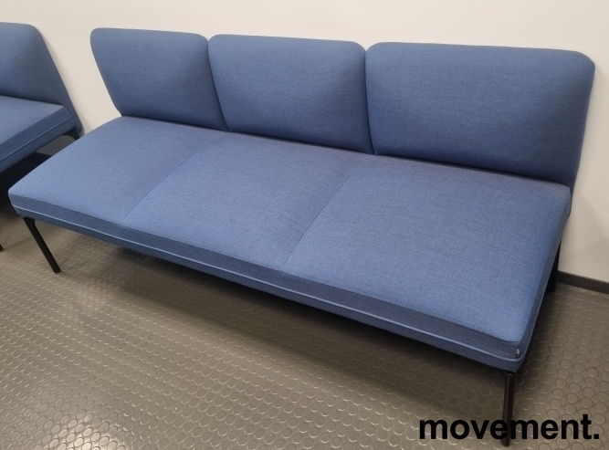 Solgt!3-seter sofa / lounge i blått stoff - 1 / 3