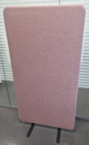 Skillevegg / skjermvegg i rosa fra Abstracta, 156cm høyde, 80cm bredde, pent brukt