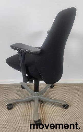 Solgt!Kinnarps Synchrone 8000 / Plus 8, - 3 / 4