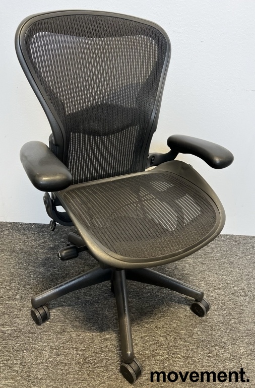 Solgt!Kontorstol: Herman Miller Aeron i - 1 / 2