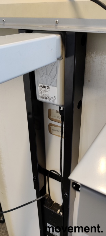 Solgt!Elektrisk hevsenk skrivebord - 4 / 4