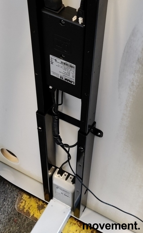 Solgt!Elektrisk hevsenk skrivebord - 3 / 4