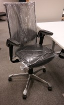 Kontorstol: Håg Inspiration H09 9220 i sort stoff / mesh, NYTRUKKET sete
