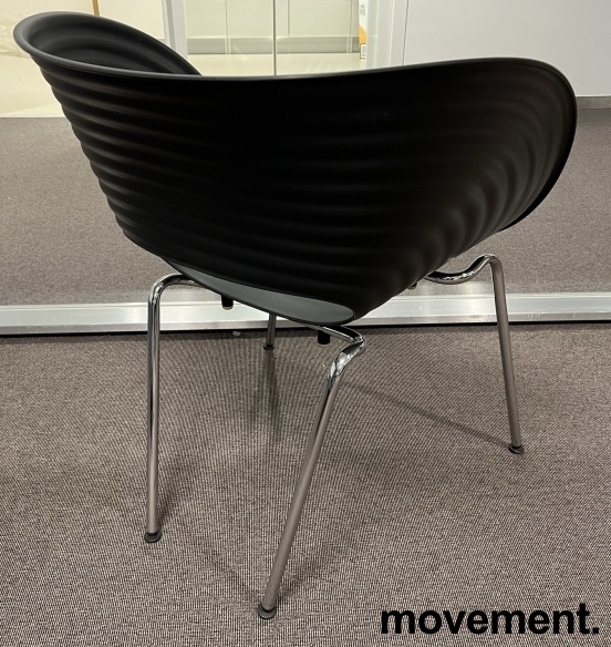 Designstol i sort, Vitra, modell - 2 / 3