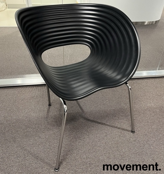 Designstol i sort, Vitra, modell - 1 / 3