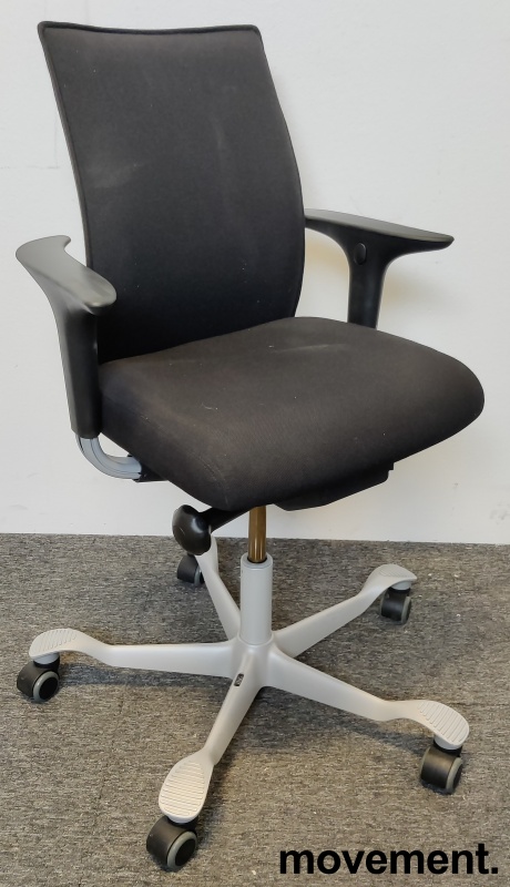 Solgt!Håg H05 5400 kontorstol i sort - 1 / 2
