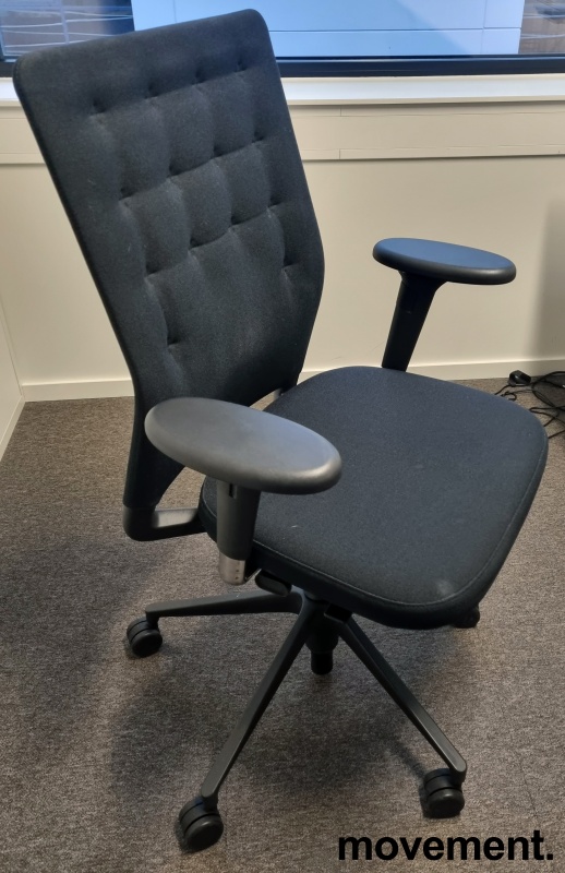 Solgt!Kontorstol fra Vitra, modell ID - 3 / 3