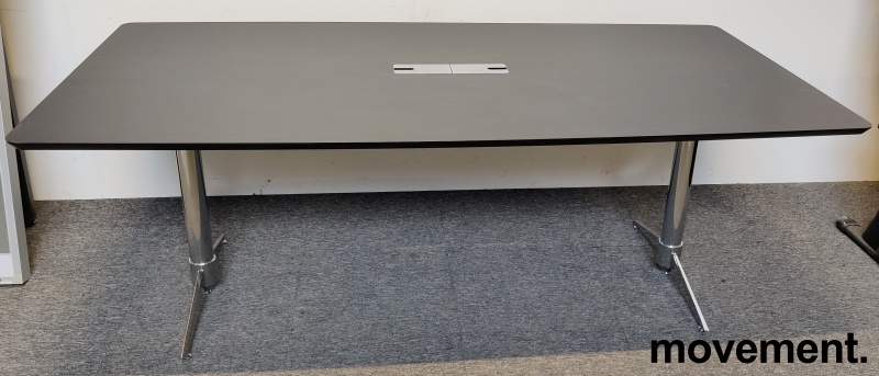 Solgt!Møtebord i sort linoleum / krom fra - 2 / 5