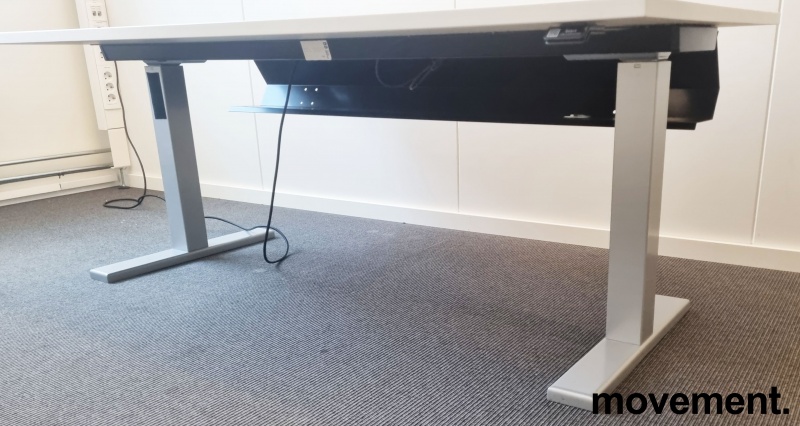 Solgt!Elektrisk hevsenk skrivebord fra - 3 / 5