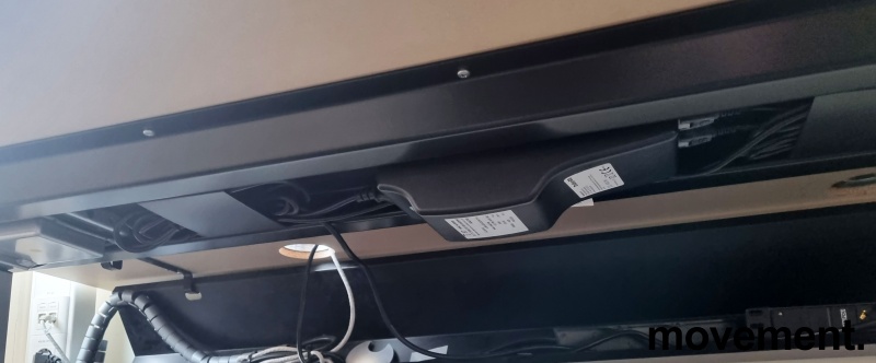 Solgt!Elektrisk hevsenk skrivebord fra - 5 / 5