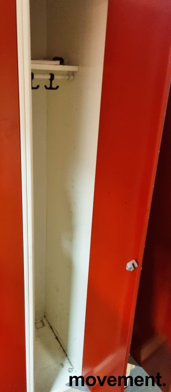 Solgt!Garderobeskap i stål fra ITP Skåp, - 2 / 3