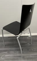 Kinnarps konferansestol i sort finer / grålakkert metall, Citra, pent brukt