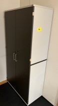 Kinnarps E-serie skap med dører, lys grå / mørk grå, 4 permhøyder, 80cm bredde, 164cm høyde, pent brukt