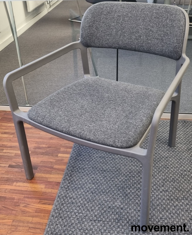 Solgt!Loungestol i grått fra IKEA + HAY, - 2 / 3