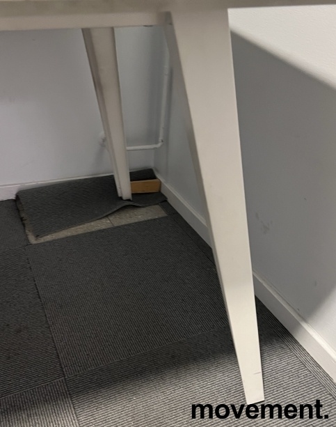 Solgt!Møtebord i hvitt fra Kinnarps, - 3 / 3