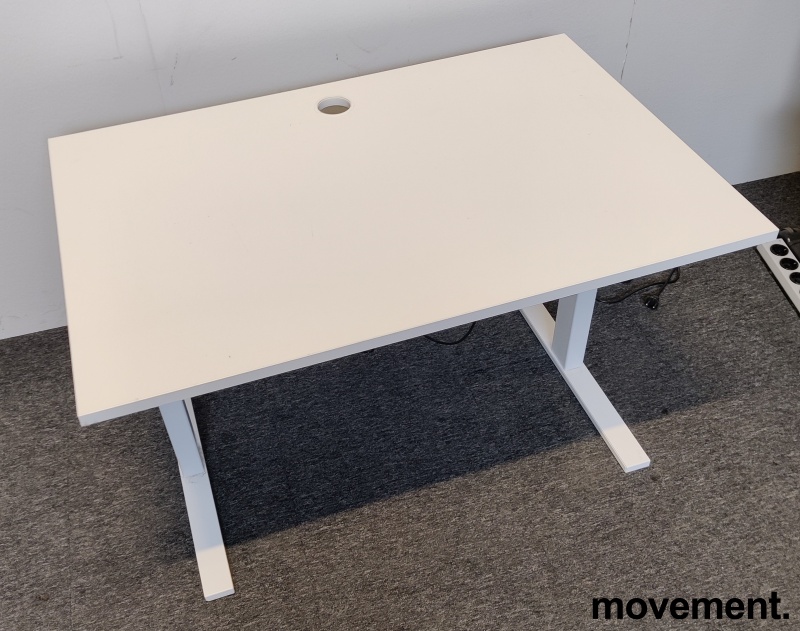 Solgt!Kompakt skrivebord med elektrisk - 3 / 6