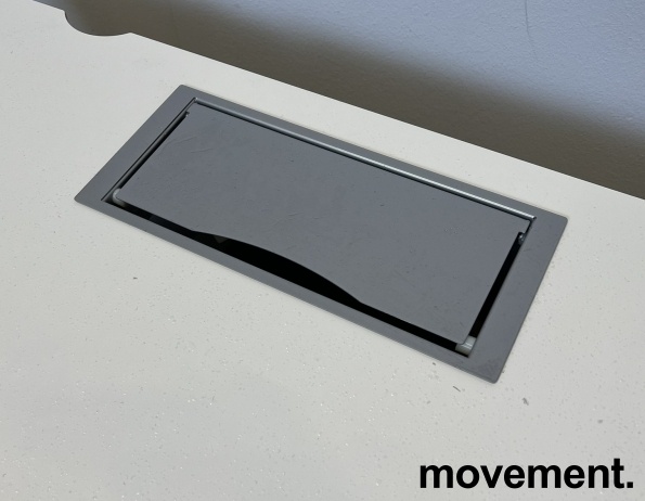 Solgt!Skrivebord med elektrisk hevsenk - 3 / 4