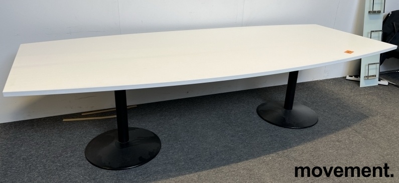 Solgt!Møtebord i hvitt / sort, 270x120cm, - 1 / 3